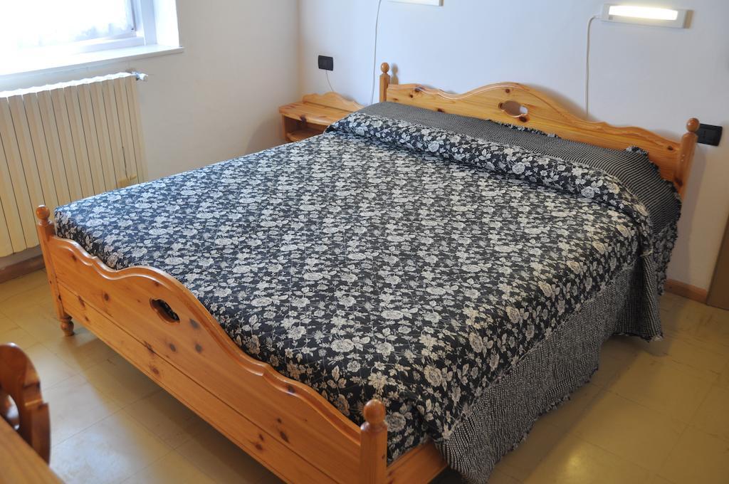 Hotel Casa Alpina Toblach Pokoj fotografie